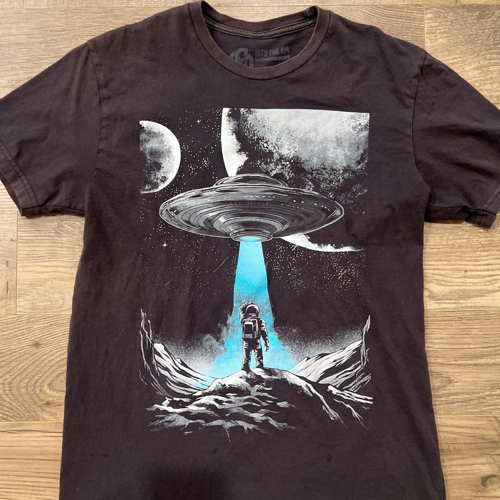Into the AM vintage spacewalk UFO tee size S - faded dark grey